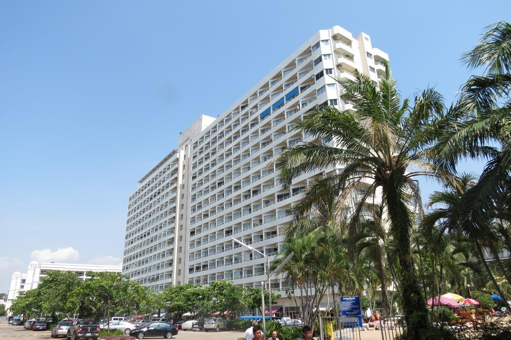 View Talay 1B Holidays Pattaya Εξωτερικό φωτογραφία