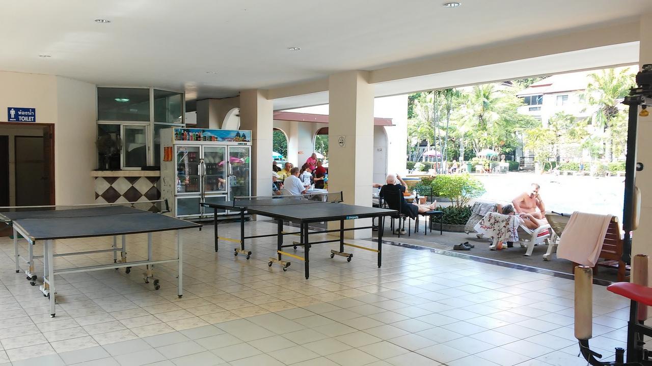 View Talay 1B Holidays Pattaya Εξωτερικό φωτογραφία